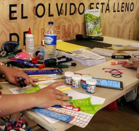 Agenda "Por los retoños del árbol truncado"