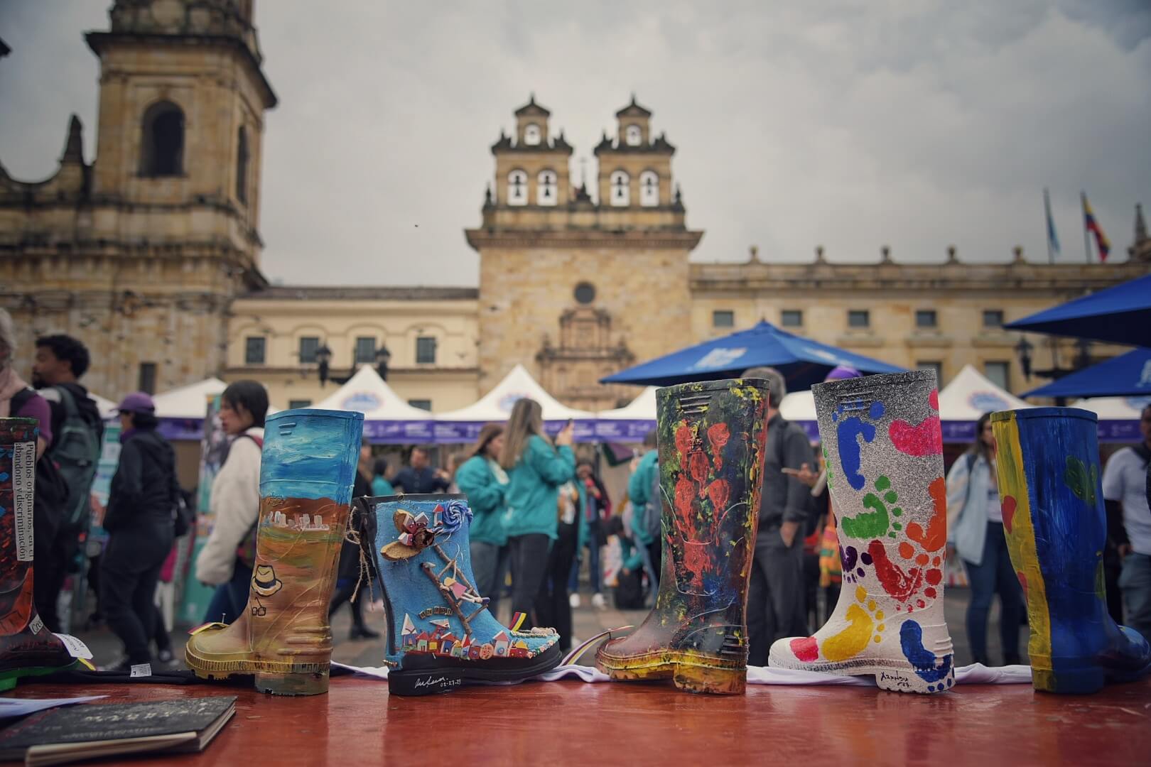 «Mujeres con las botas bien puestas»: las madres de Soacha quieren contarle al mundo su lucha contra la impunidad