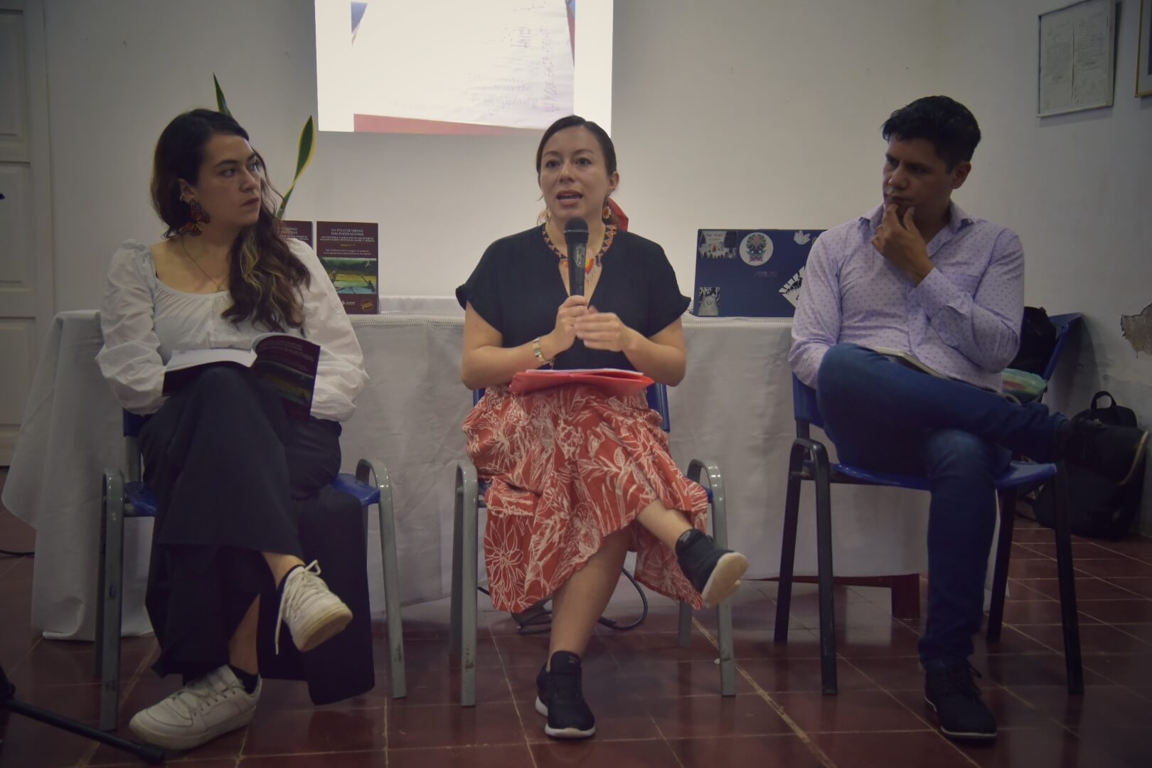 Lanzamiento del informe ‘Un poco de verdad para respirar. Trayectoria e impactos de los bloques paramilitares Montes de María y Mojana’ en El Carmen de Bolívar.