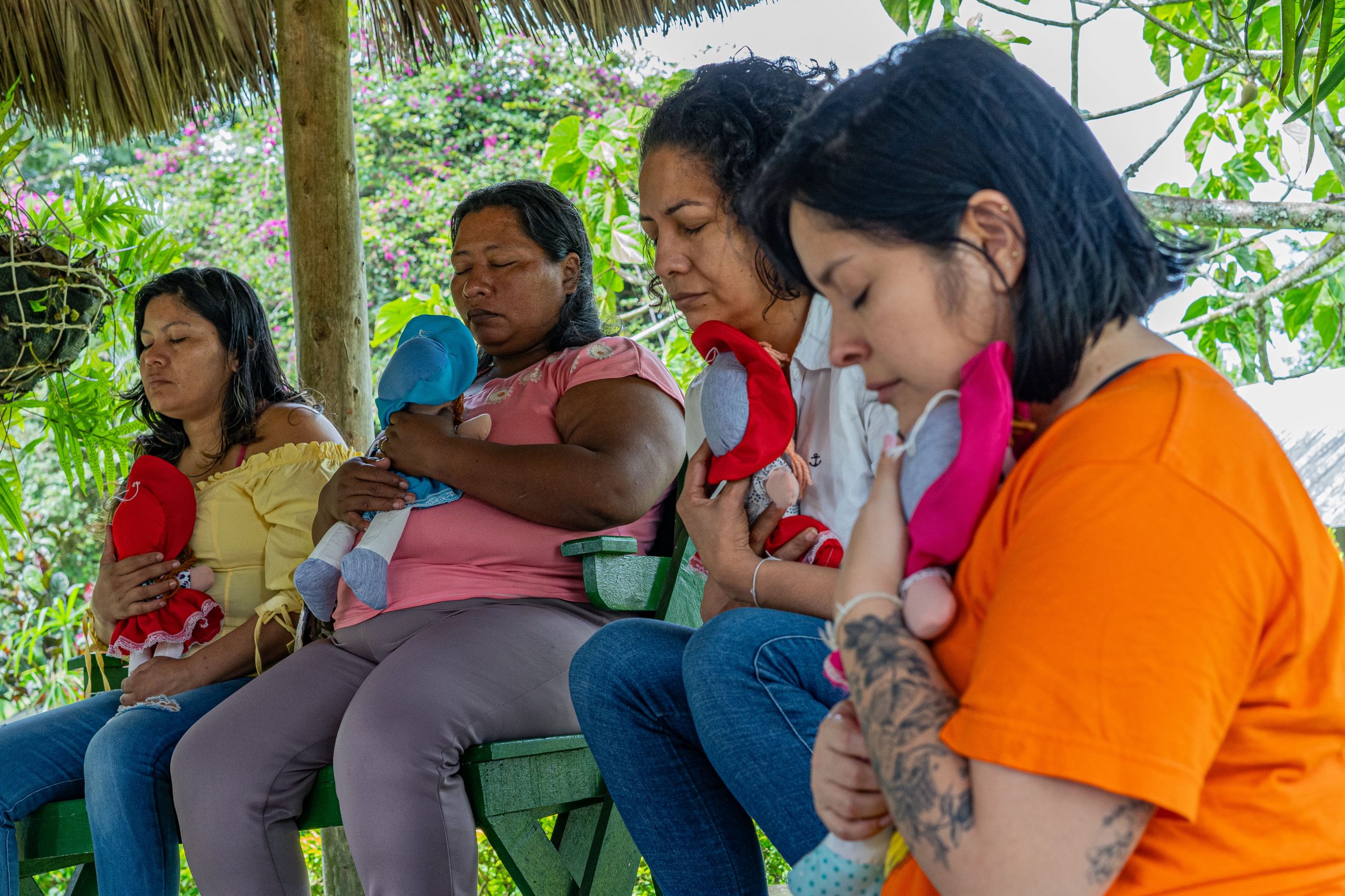 Reunión de mujeres indígenas en Busintana (Pueblo Bello, Cesar).